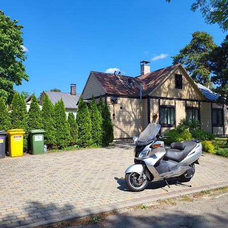Sunnyhouse Daire Jūrkalne Dış mekan fotoğraf